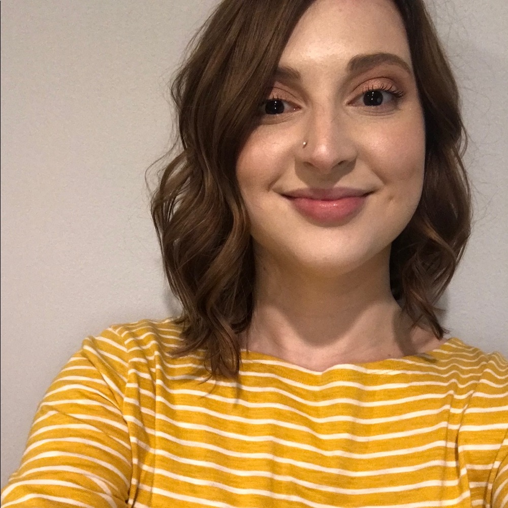 Meet your Posher, Melissa